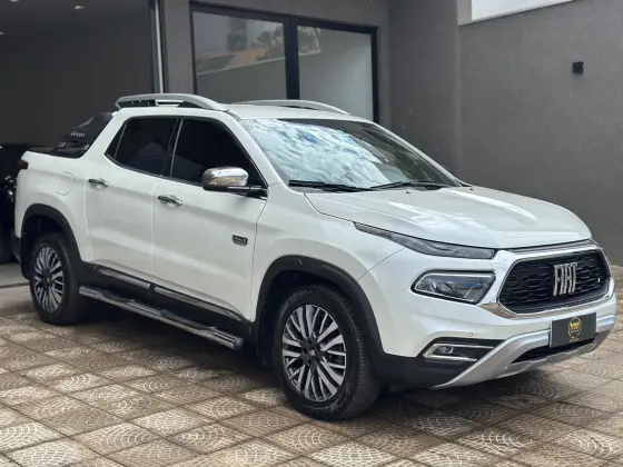 FIAT TORO 2.0 16V TURBO DIESEL RANCH 4WD AT9