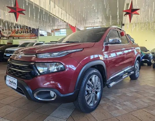 FIAT TORO 2.0 16V TURBO DIESEL RANCH 4WD AT9 FIAT TORO 2.0 16V TURBO DIESEL RANCH 4WD AT9