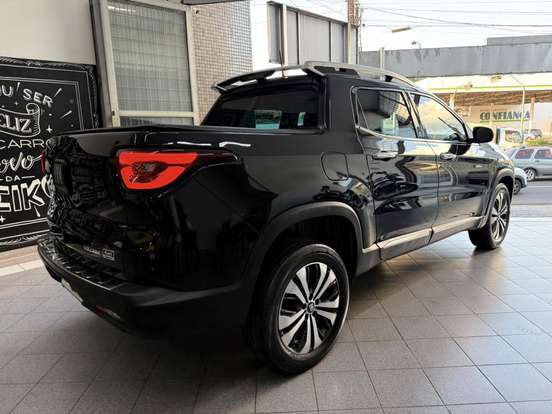 FIAT-TORO-2023