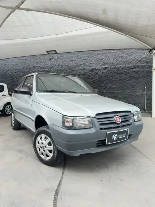 FIAT UNO 1.0 MPI MILLE FIRE ECONOMY 8V FLEX 2P MANUAL FIAT UNO 1.0 MPI MILLE FIRE ECONOMY 8V FLEX 2P MANUAL
