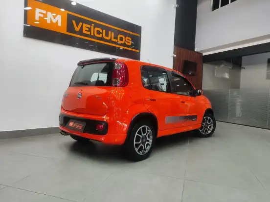 FIAT-UNO-1.4 EVO SPORTING 8V FLEX 4P MANUAL FIAT-UNO-2012