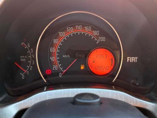 FIAT-UNO-2010