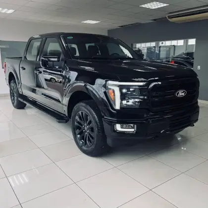 FORD F-150 5.0 V8 GASOLINA CD LARIAT BLACK FX4 AUTOMÁTICO FORD F-150 5.0 V8 GASOLINA CD LARIAT BLACK FX4 AUTOMÁTICO