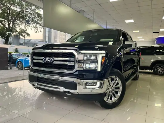 FORD F-150 5.0 V8 GASOLINA CD LARIAT FX4 AUTOMÁTICO FORD F-150 5.0 V8 GASOLINA CD LARIAT FX4 AUTOMÁTICO