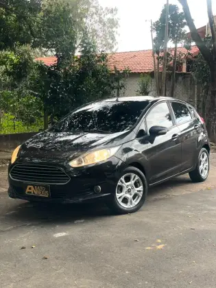 FORD FIESTA 1.5 SE HATCH 16V FLEX 4P MANUAL FORD FIESTA 1.5 SE HATCH 16V FLEX 4P MANUAL