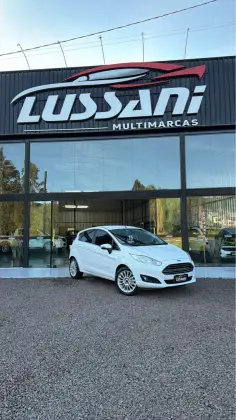 FORD FIESTA 1.6 TITANIUM HATCH 16V FLEX 4P POWERSHIFT FORD FIESTA 1.6 TITANIUM HATCH 16V FLEX 4P POWERSHIFT