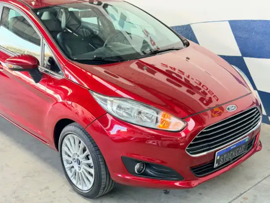 FORD-FIESTA-2014