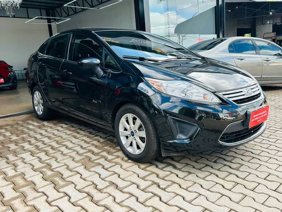 FORD FIESTA 1.6 SE SEDAN 16V FLEX 4P MANUAL