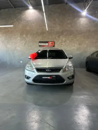 FORD FOCUS 2.0 GHIA 16V FLEX 4P AUTOMÁTICO FORD FOCUS 2.0 GHIA 16V FLEX 4P AUTOMÁTICO