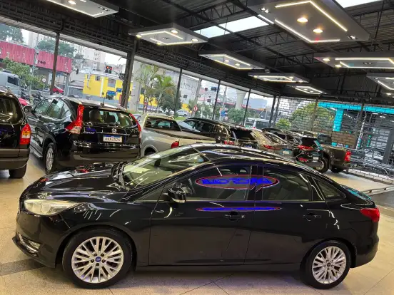 FORD-FOCUS-2016