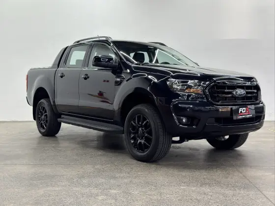 FORD RANGER 2.2 BLACK 4X2 CD 16V DIESEL 4P AUTOMÁTICO