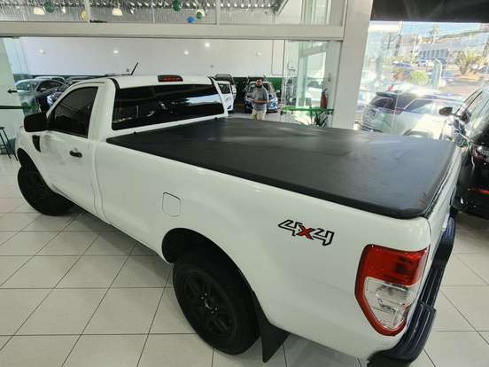FORD-RANGER-2013