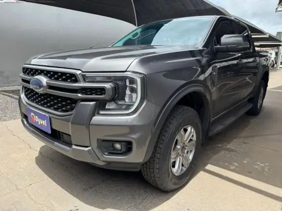 FORD RANGER 3.0 V6 TURBO DIESEL CD XLT 4X4 AUTOMÁTICO FORD RANGER 3.0 V6 TURBO DIESEL CD XLT 4X4 AUTOMÁTICO