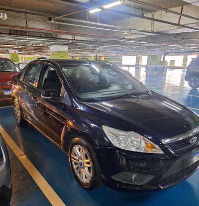 FORD-FOCUS-2013
