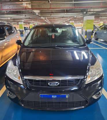 FORD-FOCUS-2013