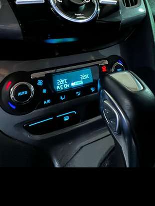 FORD-FOCUS-2014