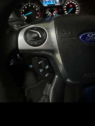 FORD-FOCUS-2014