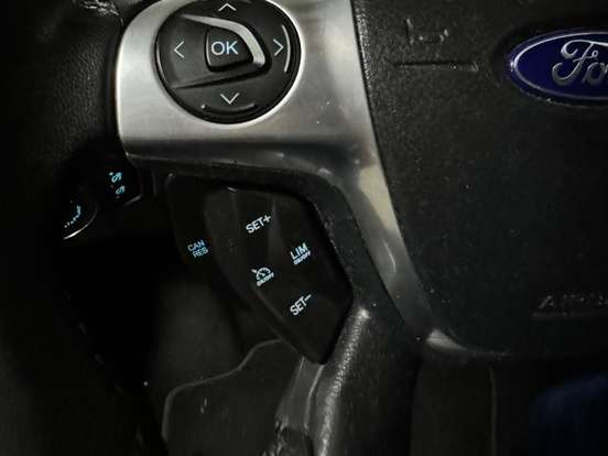 FORD-FOCUS-2.0 TITANIUM SEDAN 16V FLEX 4P POWERSHIFT FORD-FOCUS-2014