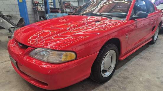 FORD-MUSTANG-1994