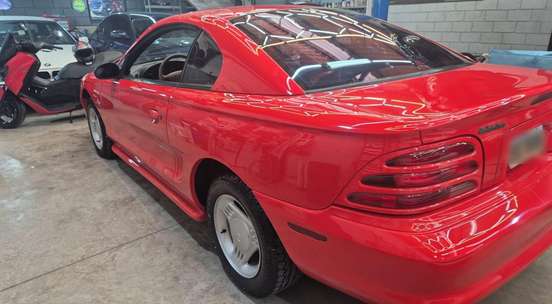 FORD-MUSTANG-1994
