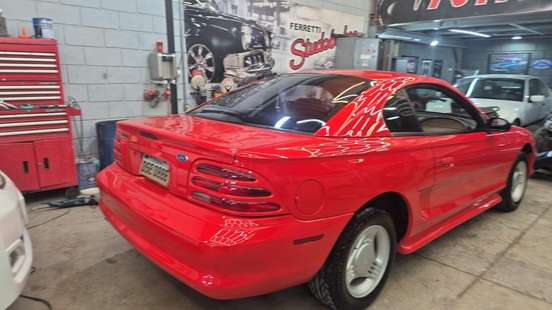 FORD-MUSTANG-1994