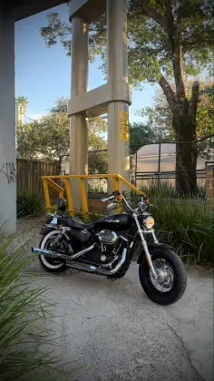 HARLEY-DAVIDSON SPORTSTER 1200 CUSTOM CB LIMITED HARLEY-DAVIDSON SPORTSTER 1200 CUSTOM CB LIMITED