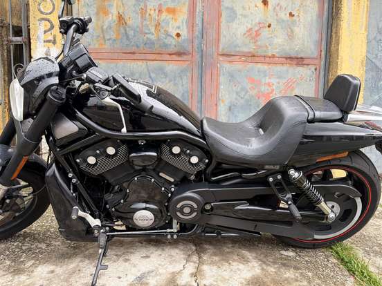 HARLEY-DAVIDSON-NIGHT ROD SPECIAL-2013