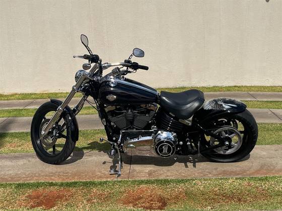 HARLEY-DAVIDSON ROCKER C 