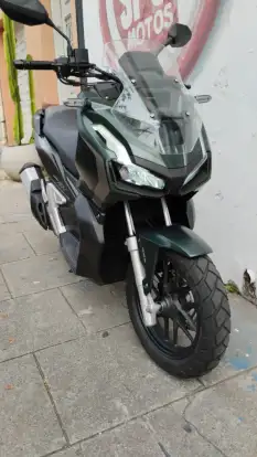 HONDA-ADV-2023