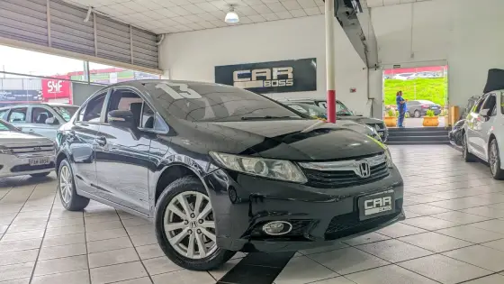 HONDA CIVIC 1.8 LXL 16V FLEX 4P AUTOMÁTICO HONDA CIVIC 1.8 LXL 16V FLEX 4P AUTOMÁTICO