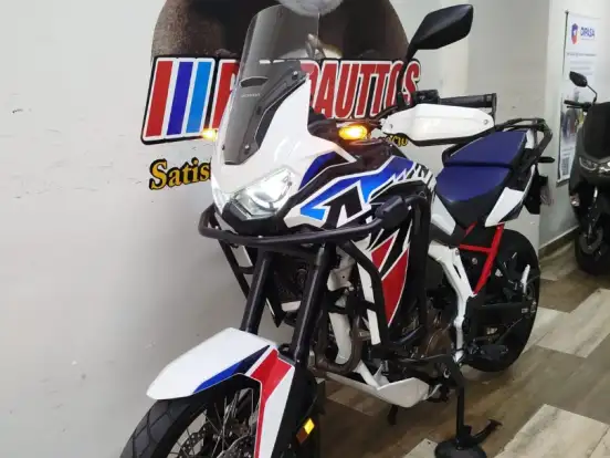 HONDA-CRF 1100L AFRICA TWIN DCT HONDA-CRF 1100L AFRICA TWIN DCT-2023