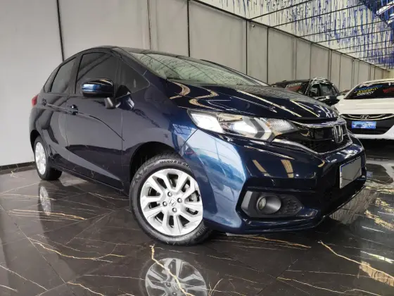 HONDA FIT 1.5 LX 16V FLEX 4P AUTOMÁTICO HONDA FIT 1.5 LX 16V FLEX 4P AUTOMÁTICO