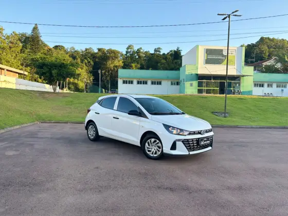 HYUNDAI HB20 1.0 12V FLEX SENSE MANUAL HYUNDAI HB20 1.0 12V FLEX SENSE MANUAL
