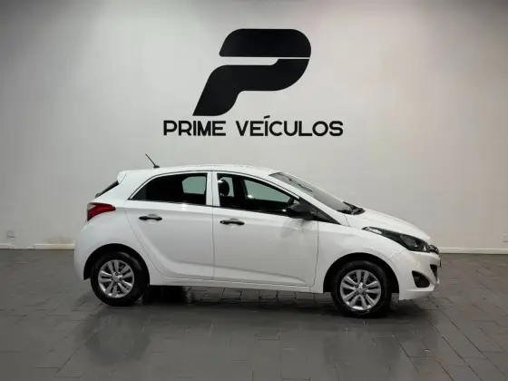 HYUNDAI HB20 1.0 COMFORT 12V FLEX 4P MANUAL HYUNDAI HB20 1.0 COMFORT 12V FLEX 4P MANUAL