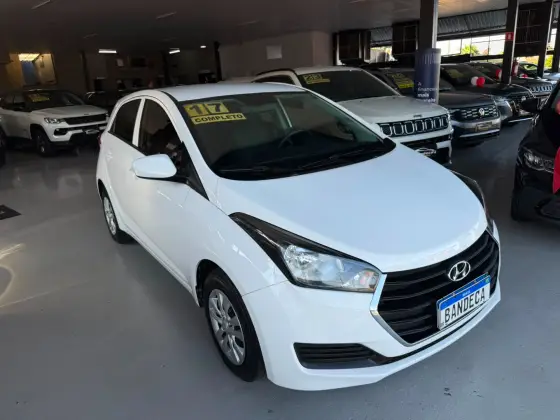 HYUNDAI HB20 1.0 COMFORT 12V FLEX 4P MANUAL HYUNDAI HB20 1.0 COMFORT 12V FLEX 4P MANUAL