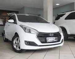 HYUNDAI HB20 1.6 PREMIUM 16V FLEX 4P AUTOMÁTICO HYUNDAI HB20 1.6 PREMIUM 16V FLEX 4P AUTOMÁTICO