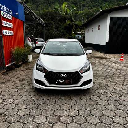 HYUNDAI-HB20-2018
