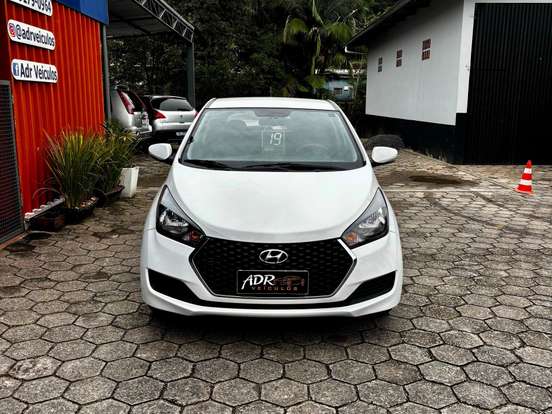 HYUNDAI-HB20-1.0 COMFORT 12V FLEX 4P MANUAL HYUNDAI-HB20-2018