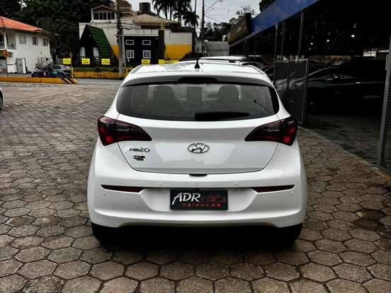HYUNDAI-HB20-1.0 COMFORT 12V FLEX 4P MANUAL HYUNDAI-HB20-2018
