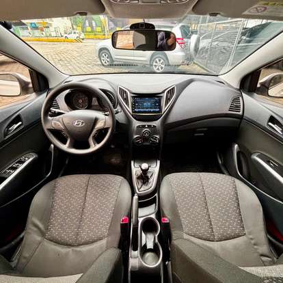 HYUNDAI-HB20-2018