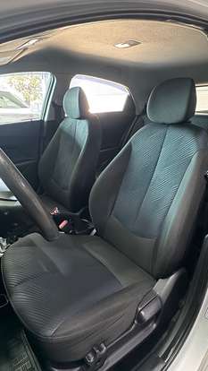 HYUNDAI-HB20-2013