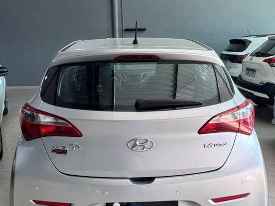 HYUNDAI-HB20-1.6 COMFORT PLUS 16V FLEX 4P MANUAL HYUNDAI-HB20-2013