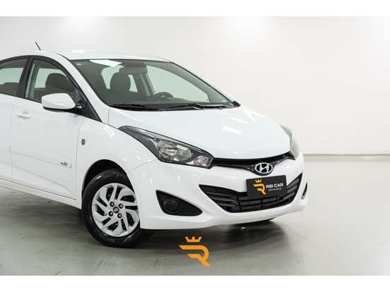 HYUNDAI-HB20-2015