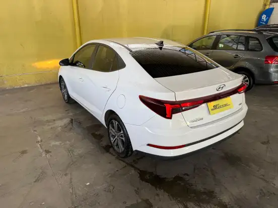 HYUNDAI-HB20S-2022