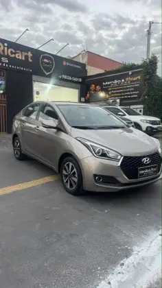 HYUNDAI HB20S 1.6 PREMIUM 16V FLEX 4P AUTOMÁTICO HYUNDAI HB20S 1.6 PREMIUM 16V FLEX 4P AUTOMÁTICO