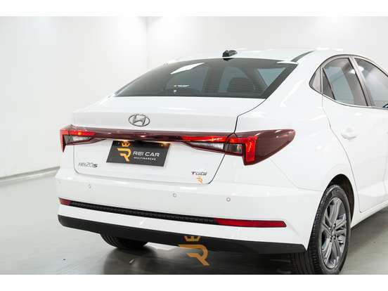 HYUNDAI-HB20S-2024