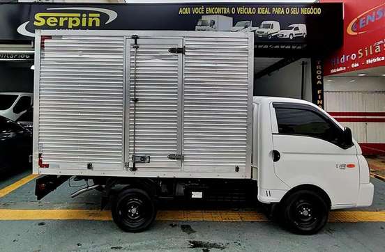 HYUNDAI-HR-2.5 LONGO SEM CAÇAMBA 4X2 16V 130CV TURBO INTERCOOLER DIESEL 2P MANUAL HYUNDAI-HR-2020