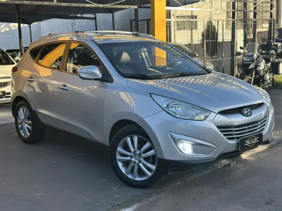 HYUNDAI IX35 2.0 MPFI GLS 16V FLEX 4P AUTOMÁTICO HYUNDAI IX35 2.0 MPFI GLS 16V FLEX 4P AUTOMÁTICO