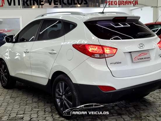 HYUNDAI-IX35-2.0 MPI 4X2 16V FLEX 4P AUTOMÁTICO HYUNDAI-IX35-2013
