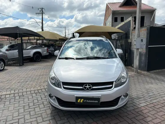JAC J6 2.0 16V JETFLEX 7 LUGARES 4P MANUAL JAC J6 2.0 16V JETFLEX 7 LUGARES 4P MANUAL